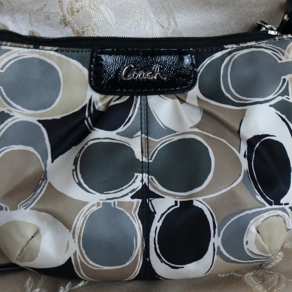 Authentic Vintage Coach Crossbody Bag Silk - Picture 8 of 8